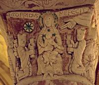 Chauvigny, Eglise Saint-Pierre, Chapiteau 4, L'Adoration des Mages (3)